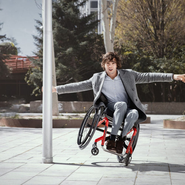 What are the different types of manual wheelchair and which is right for me?